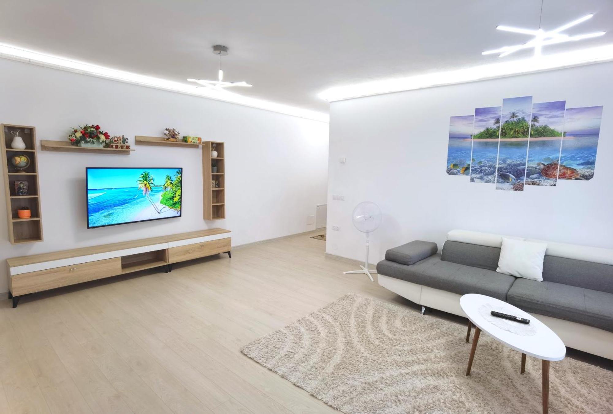Apartment Exclusive