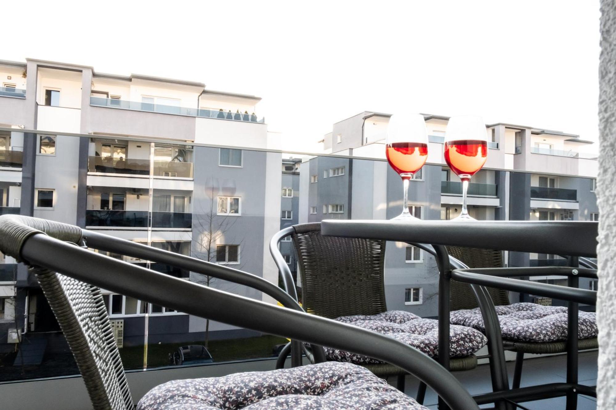 Apartment Exclusive